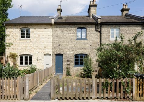 A small, locally listed, Victorian railway cottage in a conservation area that has been bought to replace a family home.  The owner needed more space than th... Kitchen On Wheels, Pretty Decor, Random House, Sims House, Exterior Decor, English Countryside, Little Houses, House Inspo, My Dream Home