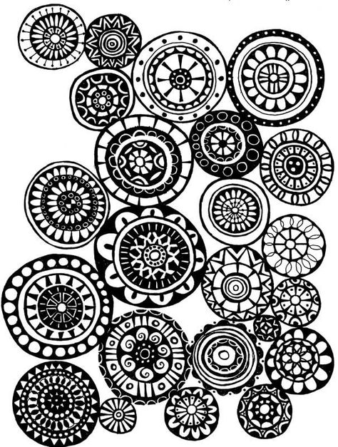 Doodle138 Circle Doodles, Free Hand Designs, Bullet Journal Banner, Doodle Frames, Doodle Art Journals, Geometric Design Art, Line Art Tattoos, Piece Of Paper, Tangle Patterns