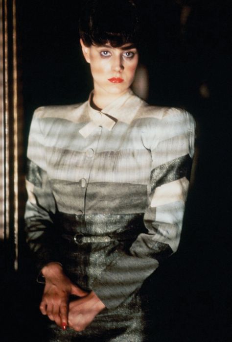 Sean Young, Blade Runner. Sean Young Blade Runner, Blade Runner Fashion, Future Noir, Tyrell Corporation, Blade Runner Art, Blade Runner 1982, Sean Young, Rutger Hauer, Daryl Hannah