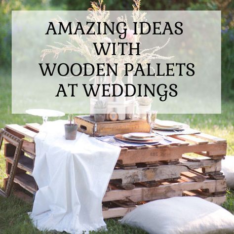 Fall Country Wedding Table Decorations, Wedding Pallets Ideas, Barn Decorating Ideas Wedding, Wood Wedding Theme, Wedding Pallet Ideas, Pallet Wedding Ideas, Wooden Pallet Wedding, Pallet Wedding Decor, Simple Rustic Wedding