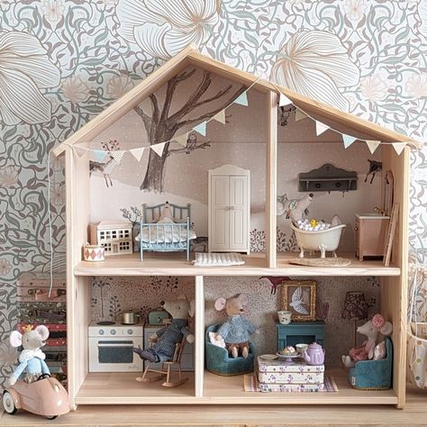 Ikea Dolls House Maileg, Ikea Maileg House, Flisat Ikea Dollhouse, Maileg Ikea House, Maileg Flisat, Maileg Ikea Dollhouse, Flisat House, Ikea Doll House, Ikea Dolls House