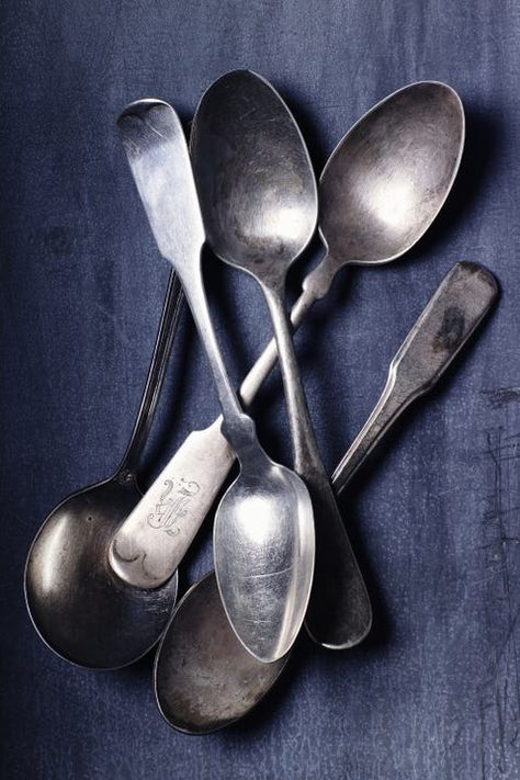 Spoon Theory, Vintage Thrift Stores, Thrift Store Diy, Thrift Shop Finds, Thrift Store Shopping, Goodwill Finds, Homemade Cleaning, Homemade Products, Thrift Store Crafts