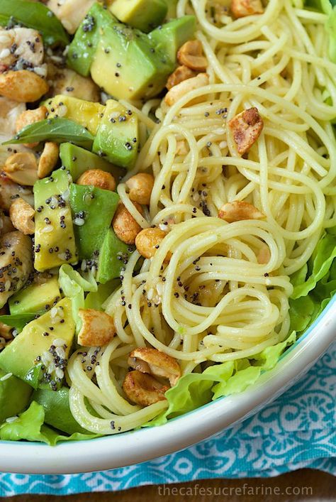 Asian Chicken and Coconut Curry Noodle Salad - A fabulous meal in a bowl - fresh, healthy and CRAZY-delicious! Curry Noodle Salad, Meal In A Bowl, Noodles Salad, Salad Meals, Asian Inspired Salad, Lean Chicken, Curry Noodles, Asian Chicken, Noodle Salad