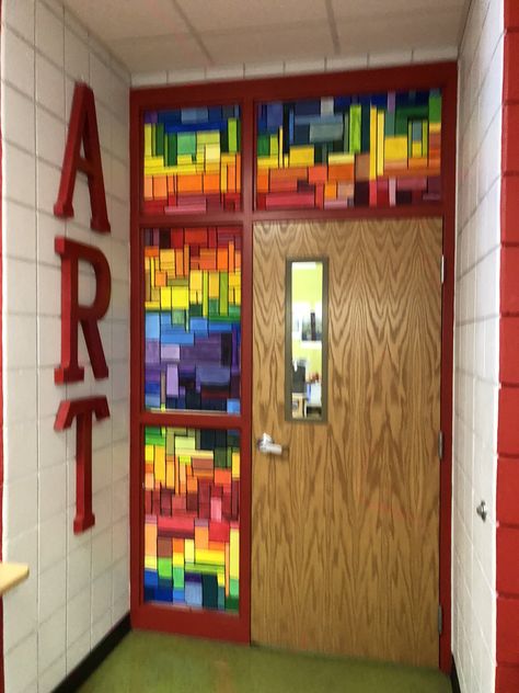 Art room entrance. Poca Middle School. Art Classroom Door Decoration, Art Classroom Door Ideas, Middle School Art Classroom, Art Room Door, Art Classroom Door, School Room Decorations, Preschool Decoration, Calming Classroom, Rainbow Inspiration