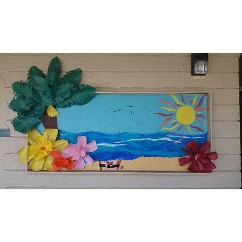 Beach Bulletin Board Ideas Preschool, Sunset Bulletin Board, Beach Bulletin Board Ideas, Beach Bulletin Boards, Superhero Bulletin Boards, Beach Classroom, Beach Theme Classroom, Beach Themed Art, Summer Bulletin Boards