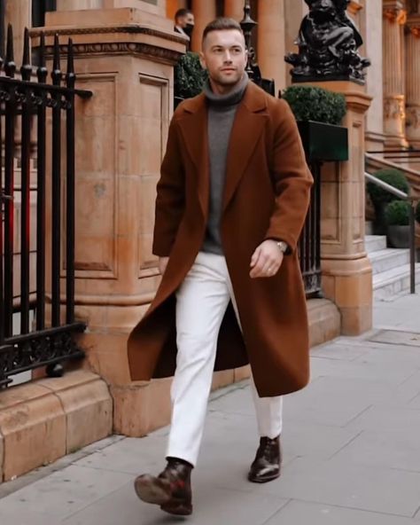 Winter Coat Ideas, Brown Trench Coat Outfit, Men Overcoat, 2023 Wardrobe, Formal Suits Men, Coat Ideas, Long Coat Outfit, Long Coat Men, Winter Coat Outfits