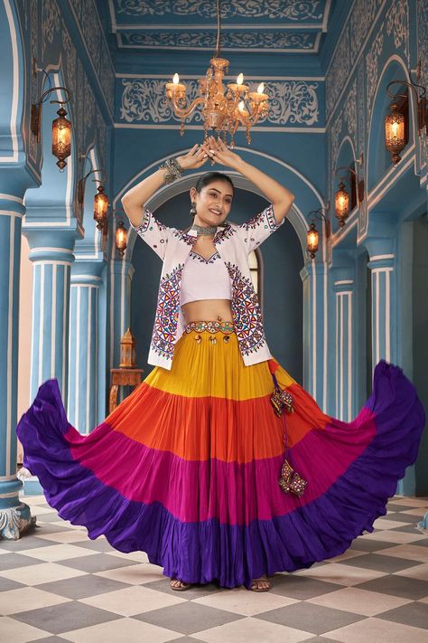 Lehenga Choli With Jacket, Choli With Jacket, Navratri Blouse, Navratri Lehenga, Garba Dress, Blouse Lehenga, Mirror Work Lehenga, Belt Blouse, Navratri Festival