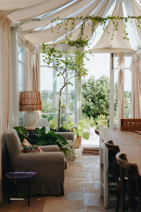 A typical conservatory addition to a home is made with a glass roof and walls and normally used for extra space, or as a sun lounge where house plants can thrive. However, many people can end up buying a new home with a conservatory added to it, and finding that it doesn’t feel very homely... The post How To Turn Your Conservatory Into A Cosy Haven. appeared first on Gemma Louise. Buffet Living Room, Entryway Industrial, Home Office Mood Board, Contemporary Modern Farmhouse, Dining Room Game Room, Dining Room Mood Board, Mood Board Bedroom, Wall Art Mirror, Boho Style Living