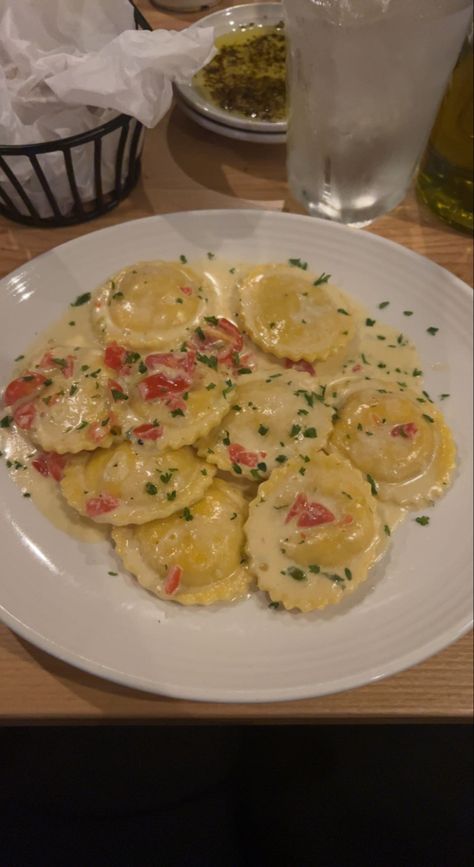 lobster ravioli, ravioli, italian food, pasta, italian pasta, italian restaurant, italian ravioli, lobster dish, pasta dish, restaurant, restaurant food, carbs, foodie, dinner, dinner inspo Ravioli Aesthetic, Ravioli Lobster, Ravioli Spaghetti, Fancy Pasta, Italian Food Pasta, Italian Ravioli, Crab Ravioli, Pasta Ravioli, Restaurant Italian