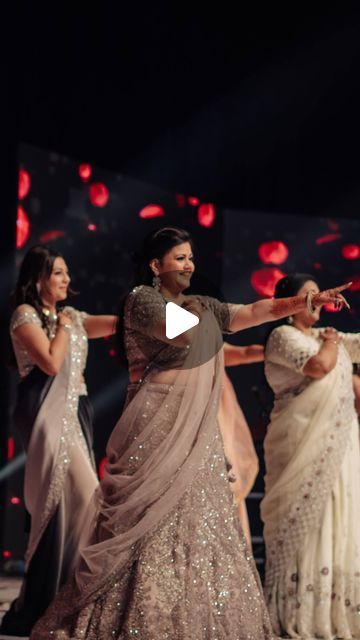 Wedding Choreography by Rinkal Bajaj on Instagram: "Bride’s mothers just blessing her and the stage with such beautiful song choice and graceful moves ✨🫶🏻   Song - Chaoro Wedding - Shreya and Mehul Choreography - @rinkalweddingchoreography @_rinkuuu   [wedding dance, group performance, Brides mother , sangeet choreography, emotional dance]" Bride Mother Dance, Chaiya Chaiya Song, Mother Daughter Wedding Songs, Best Wedding Dance Songs, Dance Songs For Wedding, Sangeet Choreography, Best Wedding Songs Dance, Wedding Dance Performance, Wedding Choreography