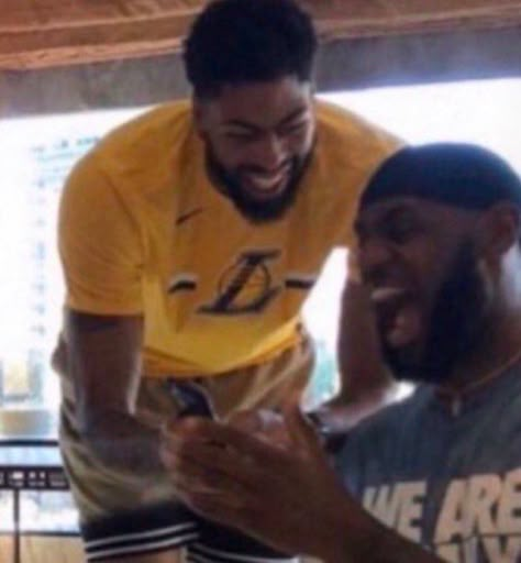 LeBron James, King James, Anthony Davis, Los Angeles Lakers, Lakers, NBA, NBA Memes, NBA Twitter, Black Twitter, Twitter Memes Lebron James Funny, Lebron James King, James King, Nba Funny, Twitter Memes, Basketball Memes, Black Twitter, Nba Memes, Basketball Funny