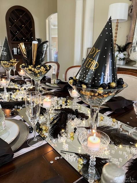 New Years Table Centerpieces, New Year Table Centerpieces, New Years Table Setting Ideas, New Years Decorations 2024, Birthday Setting Ideas, New Years Eve Table Decorations, New Years Party Centerpieces, New Years 2024 Party, Table Decorations New Year