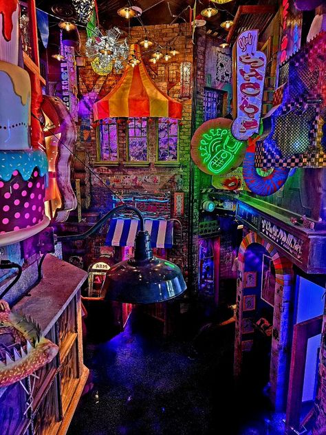 Clown University, Circus Lighting, Night Circus Aesthetic, The Night Circus Aesthetic, Circus Moodboard, Circus Trailer, Deltarune Aesthetic, Neon Circus, Abandoned Carnival