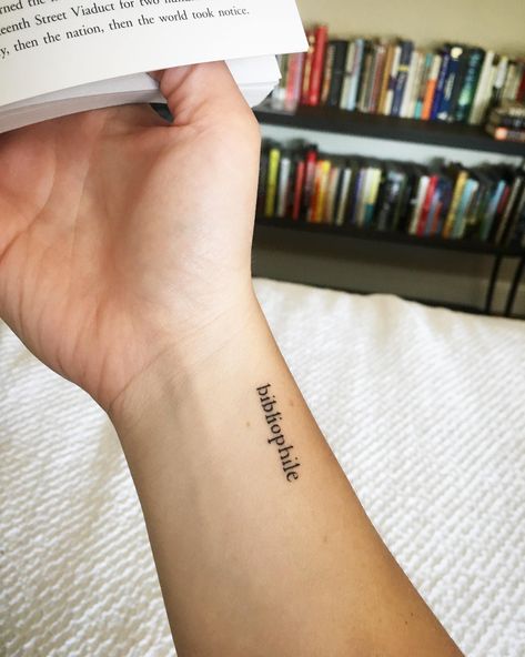 Bookworm Tattoo, Book Quotes Tattoo, Book Inspired Tattoos, Art Inspired Tattoos, Bookish Tattoos, Small Tats, Everywhere I Go, Petite Tattoos, Book Tattoo