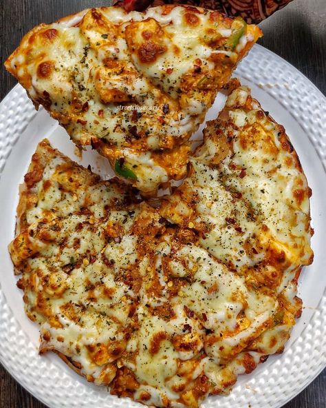 priya on Instagram: “Paneer Tikka Pizza 😍😋 . Tag a pizza lover❣️😋 . No Repost ❌ . Follow @streets_to_savories for more updates. . #streetstosavories” Paneer Tikka Pizza, Pizza Snap, Paneer Tikka, Delicious Pizza, Pizza Lovers, Snap Food, A Pizza, Song Quotes, Food Illustrations