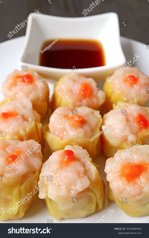 Chinese Steamed Dumplings, Shrimp Dumplings, Steamed Dumplings, Making The First Move, Dumplings, Adobe Stock, Close Up, Stock Photos, Illustrations