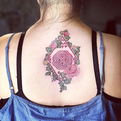 Hmong Tattoo Design, Hmong Tattoo, Hmong Art, Hmong Embroidery, Embroidery Tattoo, Hmong Clothes, Hawaiian Tattoo, Leg Tattoos Women, Dope Tattoos