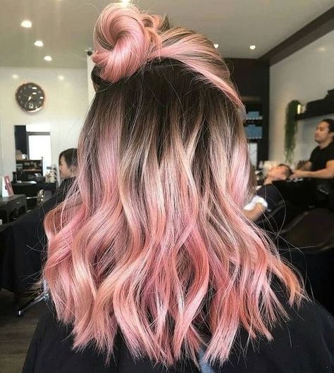 Amazing Ombré Hairstyle Inspirations for Medium Length Hair - Hair Color Trends Blackberry Hair Colour, Haircut Ideas For Women, This Book, Blond Ombre, Short Ombre, Short Ombre Hair, Bold Hair Color, Pastel Pink Hair, Hope You