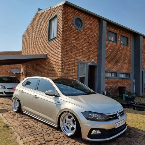 Polo Modified, Vw Polo Modified, Polo Tsi, Gti Car, Vw Polo Gti, Volkswagen Golf Mk1, Dog Anatomy, Polo Gti, Cars Brand