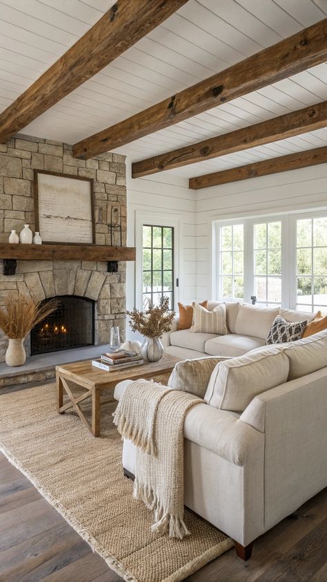 Cozy Farmhouse Family Room inspiration that'll make you swoon! 🌟 Discover how to blend vintage modern elements with warm colour palettes for that perfect rustic charm! Elegant Farmhouse Living Room, Farmhouse Layouts, Mountain Cottage Interiors, Modern Farmhouse Layout, Farmhouse Lodge, Farmhouse Family Room, Cozy Modern Farmhouse, Farmhouse Layout, Farmhouse Family Rooms