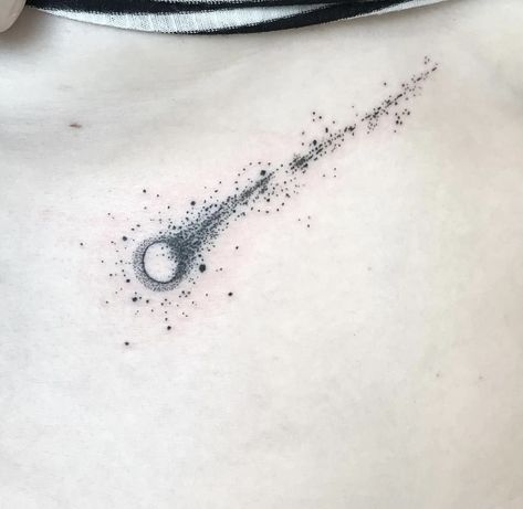 #meteorite #tattoo #tattooideas #tattooart #minimalist #minimalisttattoos Minimalistic Universe Tattoo, Back Tattoo Filler Ideas, Astroid Tattoos, Meteor Tattoo Design, Firmament Tattoo, Astromony Tattoo, Haileys Comet Tattoos, Meteor Tattoo Ideas, Comet Tattoo Design