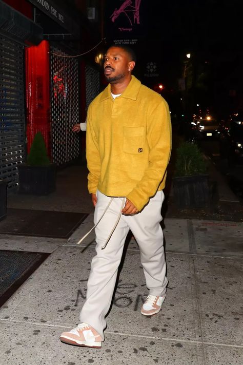 Michael B Jordan Outfits Casual, Micheal B Jordan Outfit Casual, Going Out Outfits 2023, Michael B Jordan Outfits, Michael Jordan Style, Michael B Jordan Style, Outfits Urban Outfitters, Low Dunks Outfit, Going Out Outfits Men