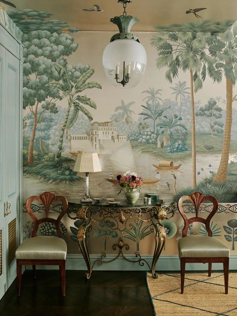 Watercolour Studies, Victorian Apartment, Victorian Room, Victorian Interior Design, Chinese Wallpaper, Painted Wallpaper, Victorian Home Interior, Victorian Interior, Victorian Interiors