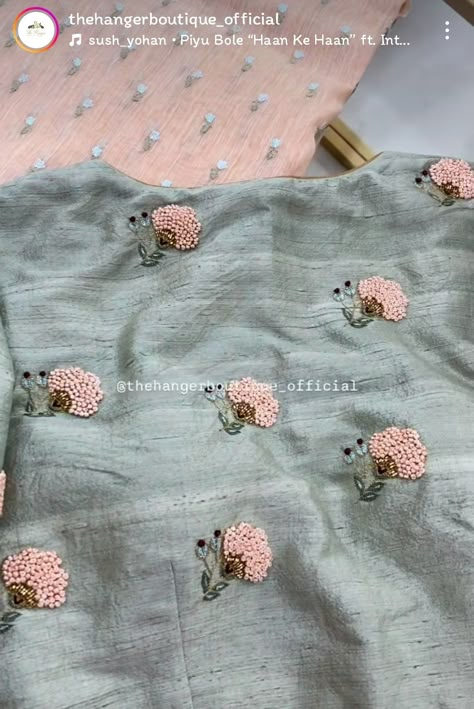 Knot Work Embroidery Blouse, Simple Blouse Aari Work, Knot Work Embroidery, Sabyasachi Blouse Designs, Magam Blouse Designs, Aari Simple Designs, Bride Blouse, Buti Design, Simple Aari Work Blouse