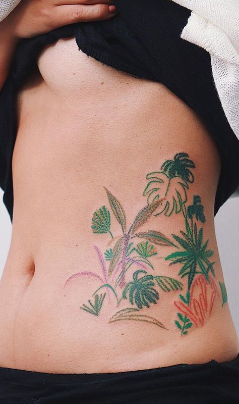 Gong Greem Tattoo, Aa Tattoos, Green Tattoo, Leaves Tattoo, Green Tattoos, Special Tattoos, Creative Tattoos, Tiny Tattoos, Cute Tattoos