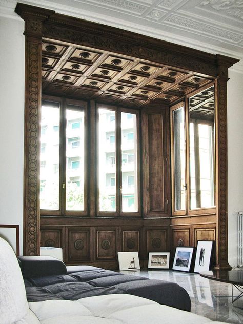 Adri & Silvia’s House Wooden Paneling, Bad Inspiration, Dream Living, Design Del Prodotto, A Living Room, Elle Decor, Ceiling Design, Interior Details, Wood Paneling