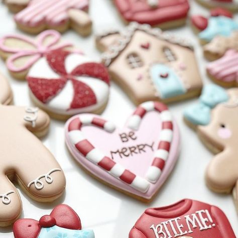 Jessika Eoff on Instagram: "This year’s Candy Cane Lane themed cookies for one of my favorite folks! 🩷🤎🩵 #christmascookies #candycanelane #candycane #peppermint #gingerbreadcookies #bemerry #christmascheer" Candy Cane Christmas Cookies Decorated, Peppermint Candy Cookies Decorated, Christmas Cookies Decorated Candy Cane, Candy Cane Cookies Decorated, Candy Cane Decorated Cookies, Candy Cane Sugar Cookies Decorated, Candy Cane Royal Icing Cookies, Christmas Cookies Candy Cane, Cookies For One