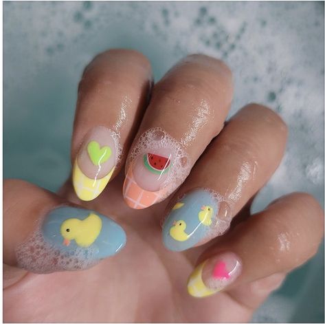 Nails With Ducks On Them, Rubber Ducky Nail Art, Ducky Nails Design, Nails Duck Design, Rubber Ducky Nails, Rubber Duck Nail Art, Duck Design Nails, Nails With Ducks, Rubber Duck Nails