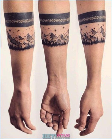 Tattoos Arm Mann, Armband Tattoos For Men, Tattoo Band, Inner Bicep Tattoo, Tatuagem Masculina Pequena, La Tattoo, Armband Tattoo Design, Marquesan Tattoos, Arm Band Tattoo