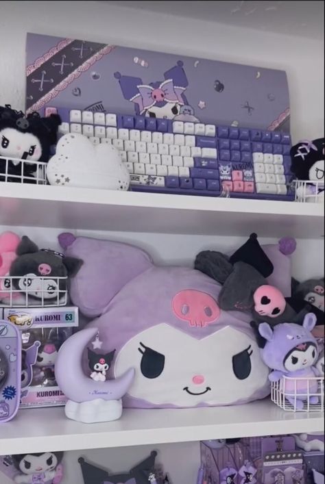 Kuromi Gaming Chair, Kuromi Bedroom Ideas, Kuromi Themed Room, Kuromi Aesthetic Room, Kuromi Room Decor, Kuromi Bedroom, Room Hello Kitty, Kuromi Things, Kuromi Theme