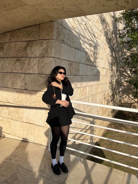 asian girl wearing business casual at the getty with a louis vuitton purse Skirt And Loafers, Loafers Outfit, Lv Purse, Blazer And Skirt, Interview Outfit, Black Skirt, Minimalist Outfit, We Wear, Wedding Guest Outfit