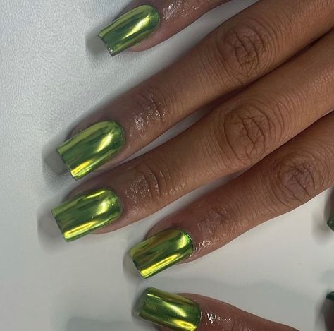 Unique Acrylic Nail Designs, Nail Design Glitter, 2023 Nails, Chrome Nail Powder, How To Grow Nails, Nail Art Instagram, Unique Acrylic Nails, Metallic Nails, Minimalist Nails