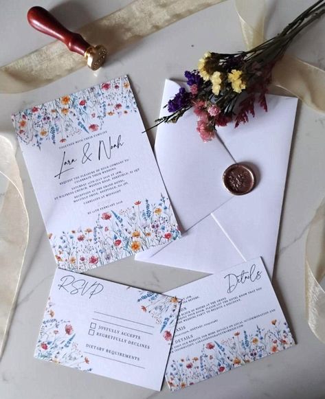 Wildflowers Wedding, Wildflower Wedding Invitations, Garden Rustic, Botanical Wedding Invitations, Themed Weddings, Floral Wedding Invitation, Wildflower Wedding, Botanical Wedding, Wedding Invitation Sets