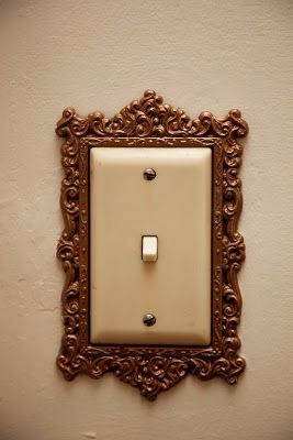 Light Switch Covers Diy, Vintage Light Switches, Decorative Light Switch Covers, Casa Vintage, Frame Light, Elegant Frame, Light Switch Plate, Light Switch Plate Cover, Light Switch Cover