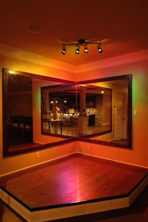 Basement stage. with a curtain and more rounded. Karaoke night would never be the same! Bar Room Design, Playroom Stage, Basement Remodeling Before And After, Porch Halloween, Home Music Rooms, Halloween Menu, Karaoke Room, Halloween Bathroom, Home Bar Rooms