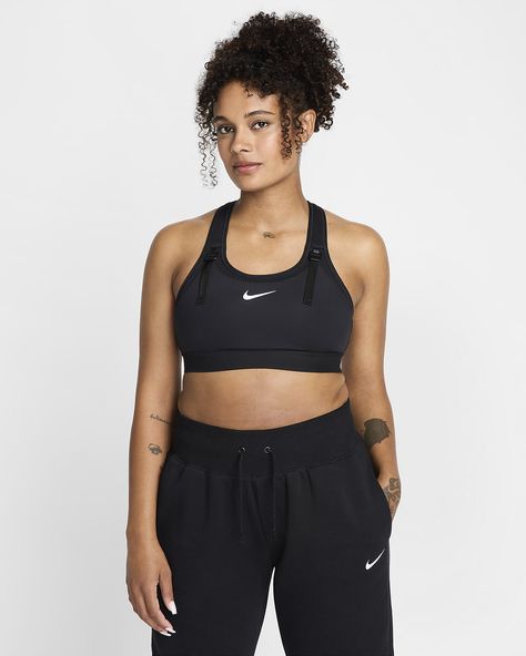 Nike (M) Swoosh Women's Nursing and Wearable Pump-Compatible Sports Bra (Maternity). Nike.com Women Nurse, Athleisure Wear, Breast Pumps, Innovative Products, Nike Just Do It, Black White Fashion, Just Do It, Athleisure, Air Max