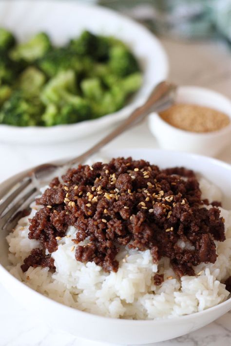 Korean Beef And Rice, Six Sister, What To Have For Dinner, Six Sisters, Dinners To Make, Korean Beef, Beef And Rice, Not Now, Toasted Sesame Seeds