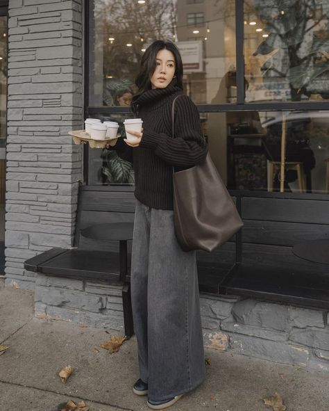 Coffee Date Outfit Ideas, Jenny Tsang, Coffee Date Outfit, Date Outfit Ideas, Winter Date Outfits, Coffee Date Outfits, Zara Looks, First Date Outfits, Date Outfit