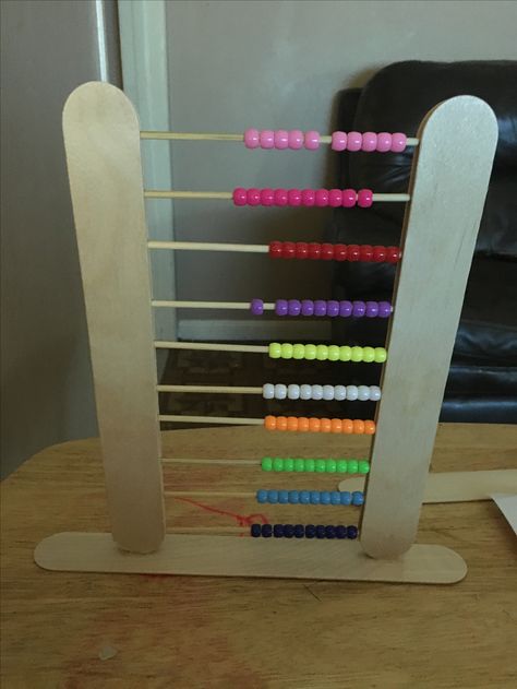 Popsicle Stick Bird Toys, Popsicle Stick Games, Popsicle Stick Building, Construction Vehicles Crafts, Diy Abacus, 100 Day Project Ideas, Easy Math Activities, 100 Day Of School Project, Wooden Skewers