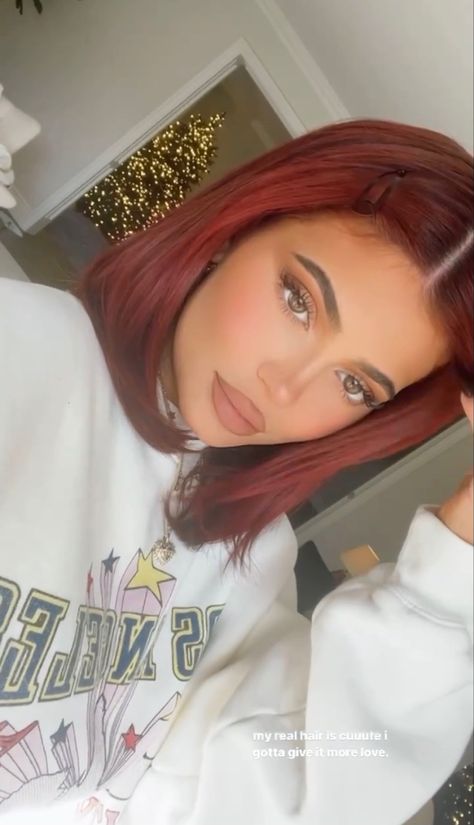 Kylie Jenner Red Hair, Kylie Jenner Hair Color, Cherry Los Angeles, Kylie Jenner Blonde, Kylie Jenner Photoshoot, Red Hair Looks, Kylie Jenner Hair, Looks Kylie Jenner, Kylie Jenner Instagram