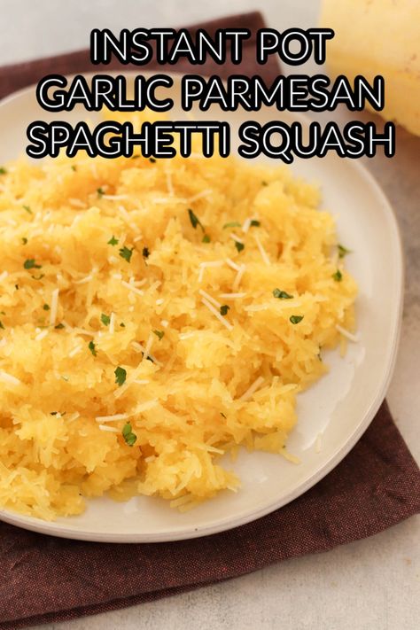 Garlic Parmesan Spaghetti, Instant Pot Spaghetti Squash, Garlic Parmesan Spaghetti Squash, Parmesan Spaghetti Squash, Gluten Free Recipes Side Dishes, Instant Pot Spaghetti, Spaghetti Squash Recipe, Cooking Spaghetti Squash, Parmesan Spaghetti