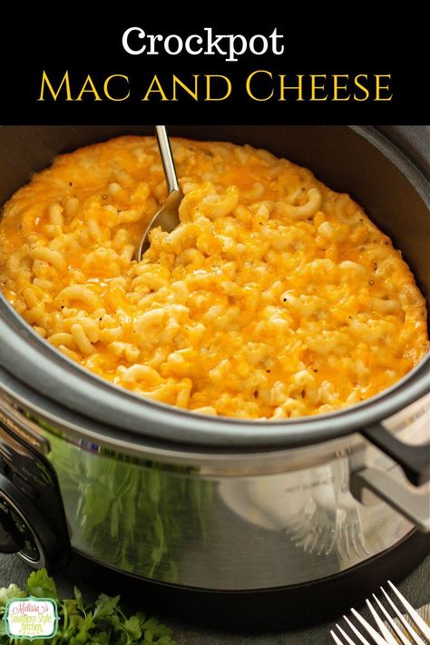 Easy Crockpot Mac And Cheese, Easy Crockpot Mac And Cheese Recipe, Mac N Cheese Crockpot, Slow Cooker Macaroni And Cheese Recipe, Crockpot Mac And Cheese Recipe, Oven Casserole Recipes, Crockpot Mac N Cheese Recipe, Crock Pot Mac And Cheese, Crock Pot Mac