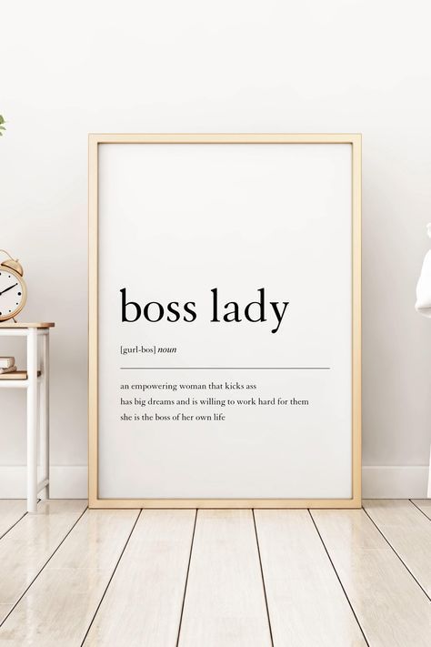 frame Decorate your girlie bedroom with girl boss printable wall art and boss babe quotes like this! Feminine Bedroom Decor, Wall Prints Quotes, Art Hallway, Decor Paintings, Printing Store, Boss Babe Quotes, Hallway Wall, Babe Quotes, Wall Decor Quotes