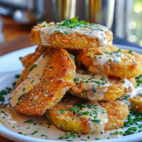 Fried Green Tomatoes - Recipes Time Baked Fried Green Tomatoes Recipe, Vegan Fried Green Tomatoes, Fried Green Tomatoes Recipe, Tomatoes Recipes, Vegan Egg Substitute, Green Tomato Recipes, Fried Tomatoes, Vegan Fries, Fried Green