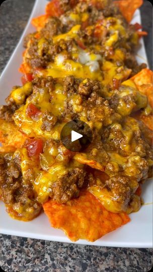 Nacho Meat Seasoning, Spicy Doritos, Nacho Recipe, Beef Nachos, Easy Nachos, Homemade Nachos, Nachos Recipe Easy, Meat Seasoning, Rotel Tomatoes