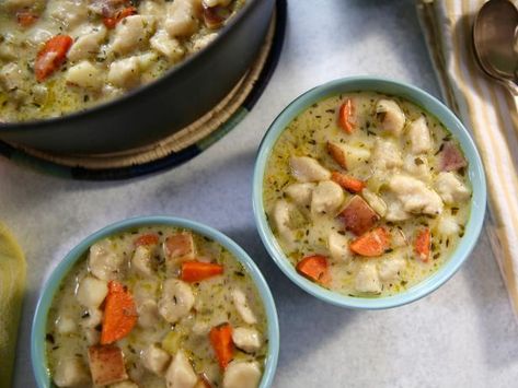 Get Knoephla Soup Recipe from Food Network Knoephla Soup, Girl Meets Farm, Dumpling Soup, Soup And Stew, Red Potatoes, Delicious Soup, Stew Recipes, Food Network, Soup And Salad